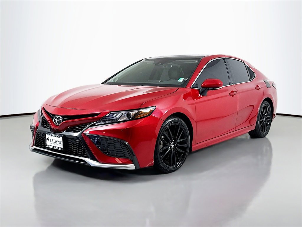 Used 2024 Toyota Camry XSE image 1