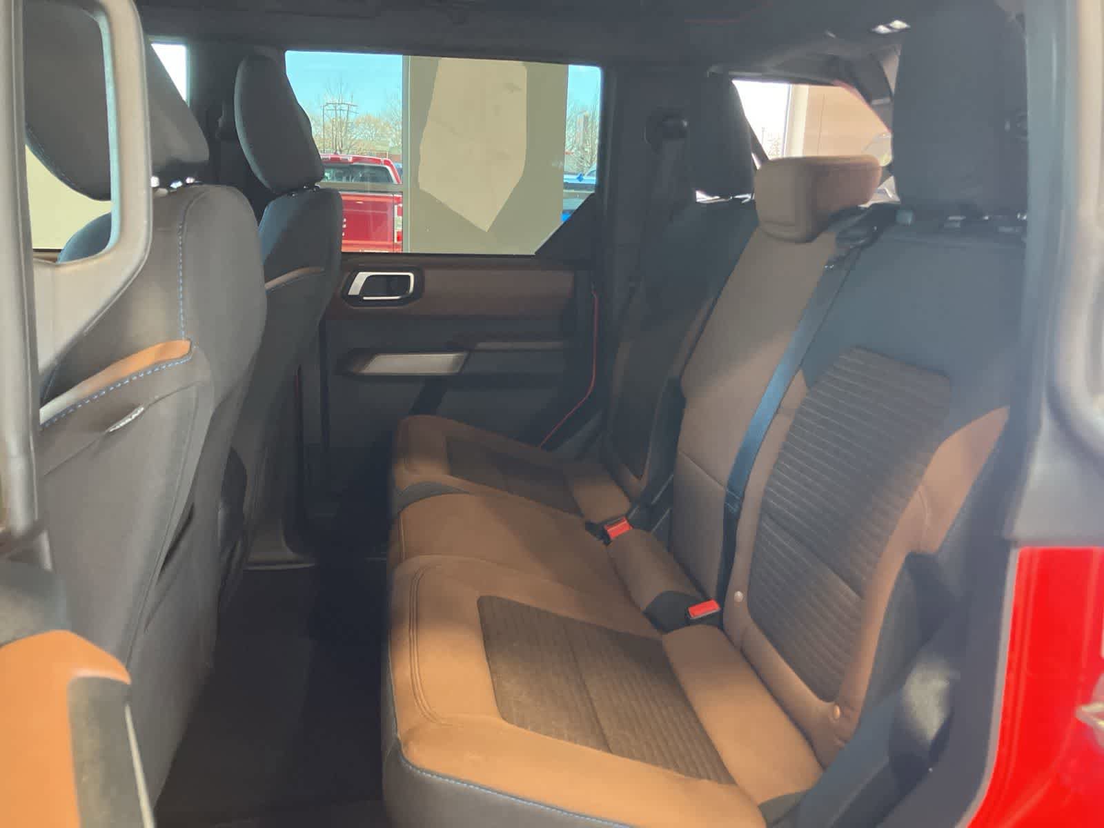Used 2023 Ford Bronco Outer Banks image 25