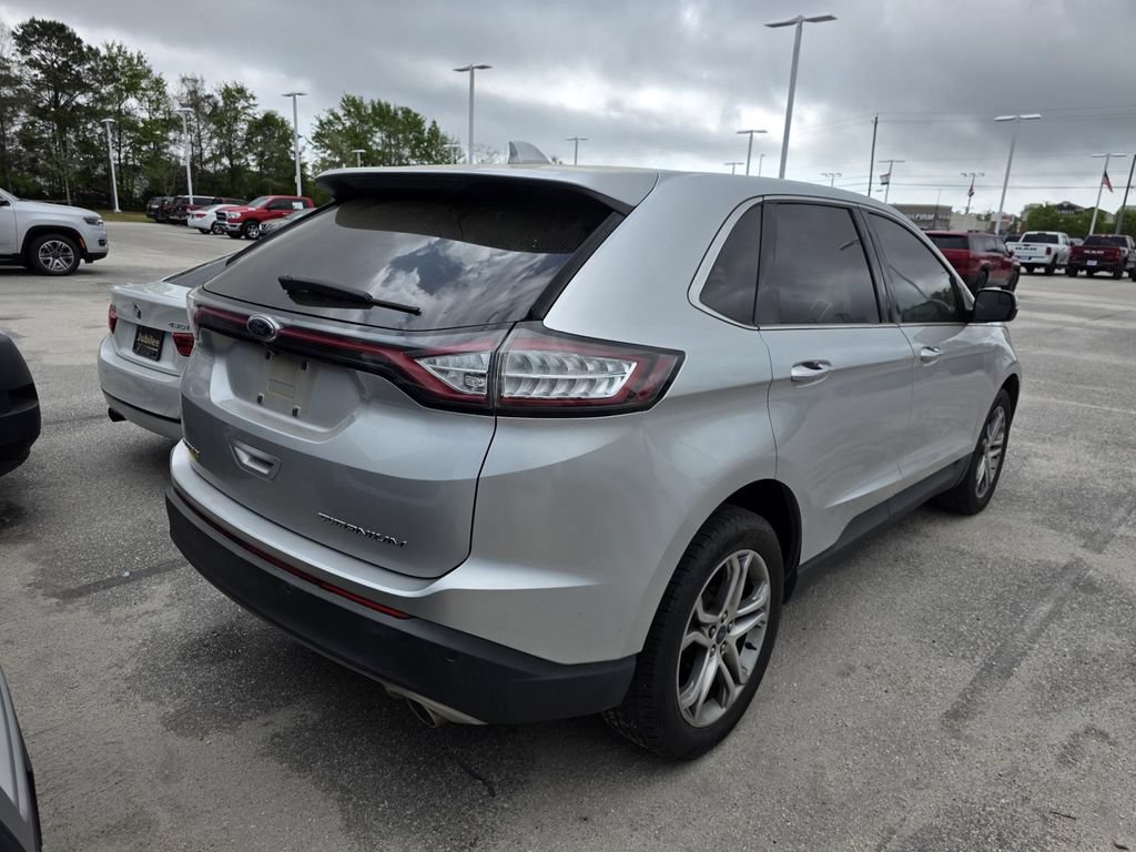 Used 2016 Ford Edge Titanium FWD image 3
