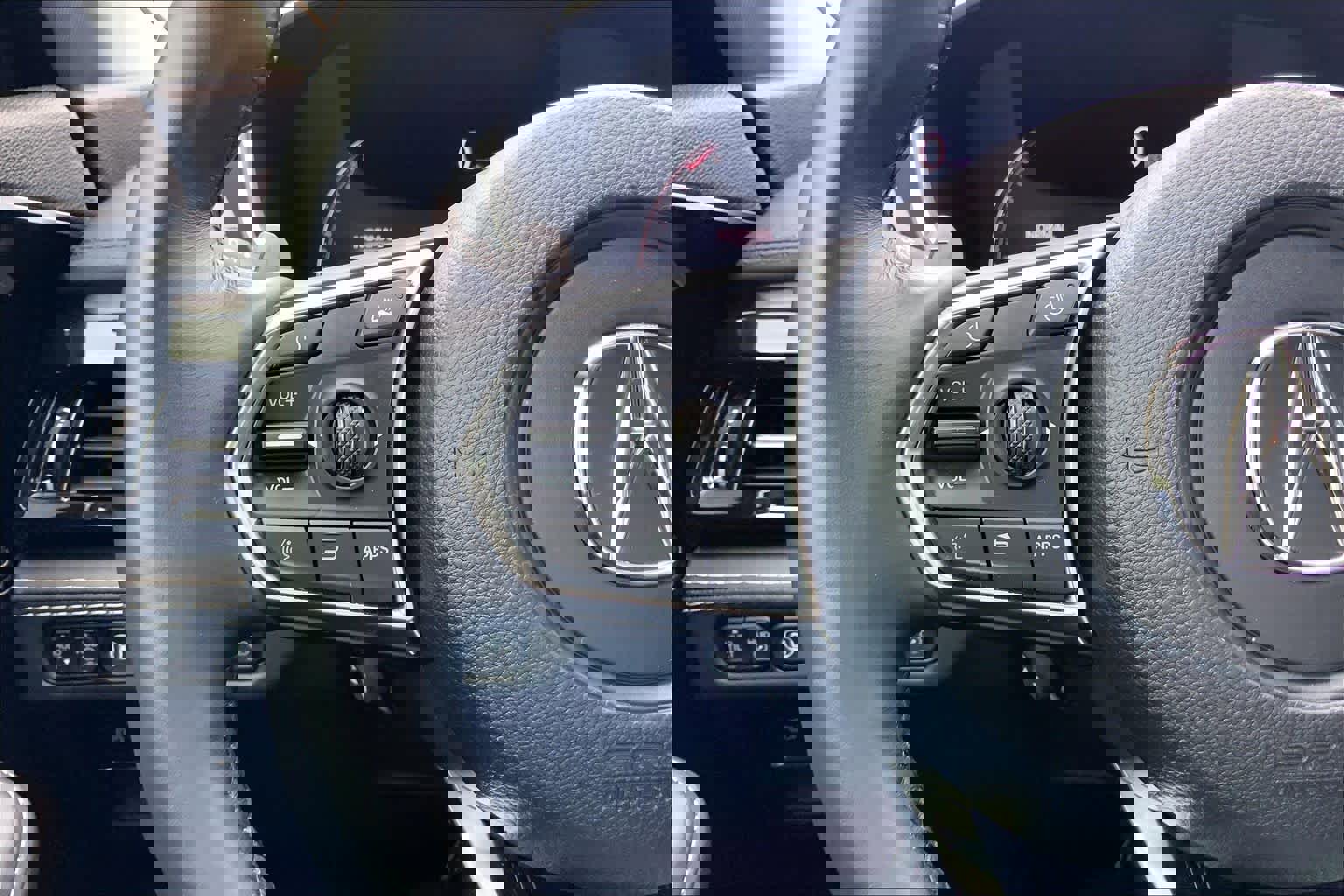 Used 2023 Acura MDX SH-AWD w/ Advance Package image 23