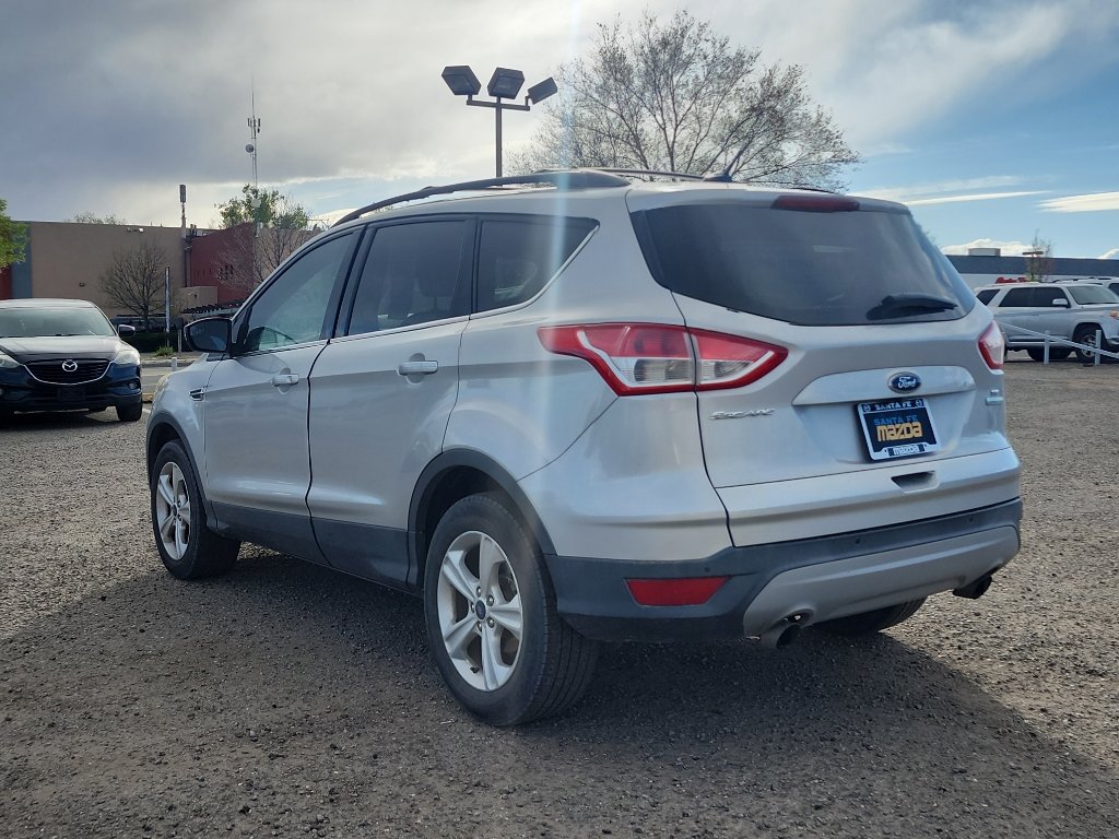 Used 2016 Ford Escape SE w/ Equipment Group 201A FWD image 8