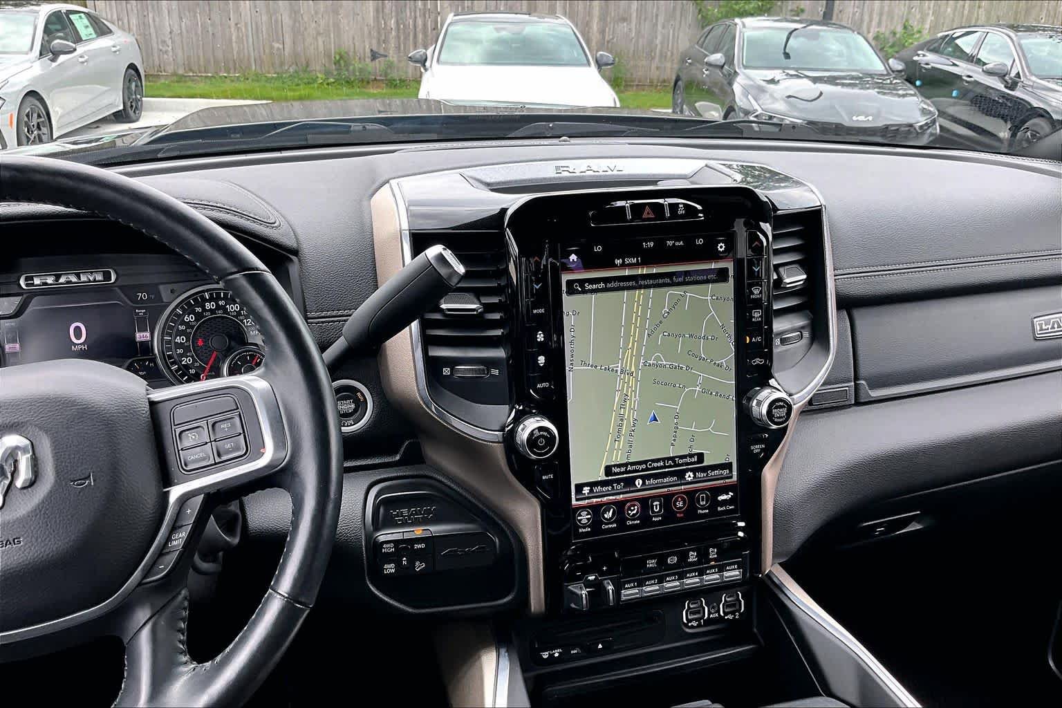 Used 2019 RAM 2500 Laramie w/ Night Edition AWD/4WD image 7