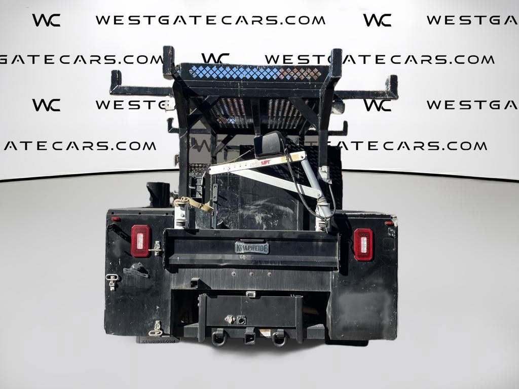 Used 2018 Ford F550 2WD Crew Cab Super Duty image 7