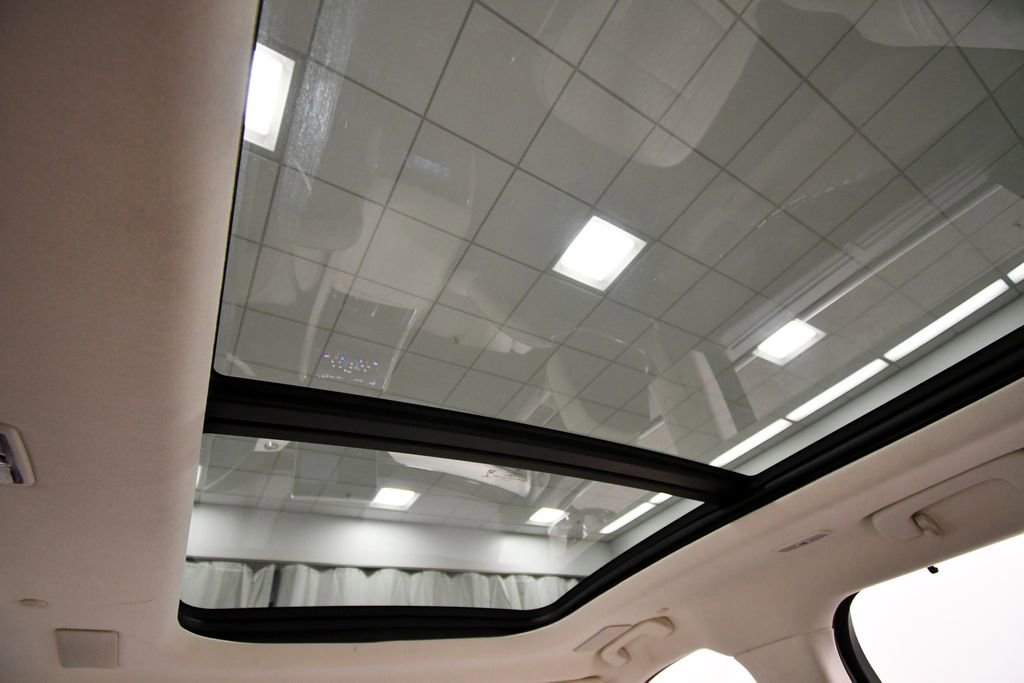 Used 2023 Lincoln Aviator Black Label image 16