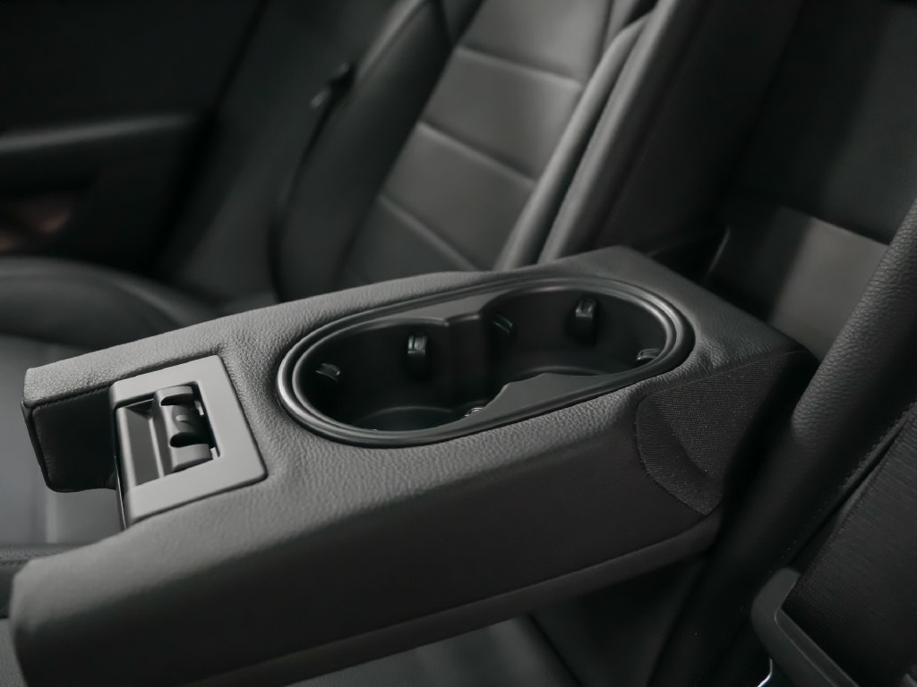 New 2026 Porsche Panamera 4 AWD/4WD image 18
