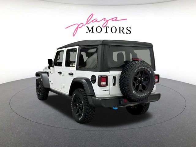 Used 2023 Jeep Wrangler Unlimited w/ Cold Weather Group AWD/4WD image 6