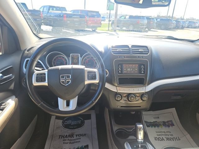 Used 2017 Dodge Journey SE w/ Flexible Seating Group image 16