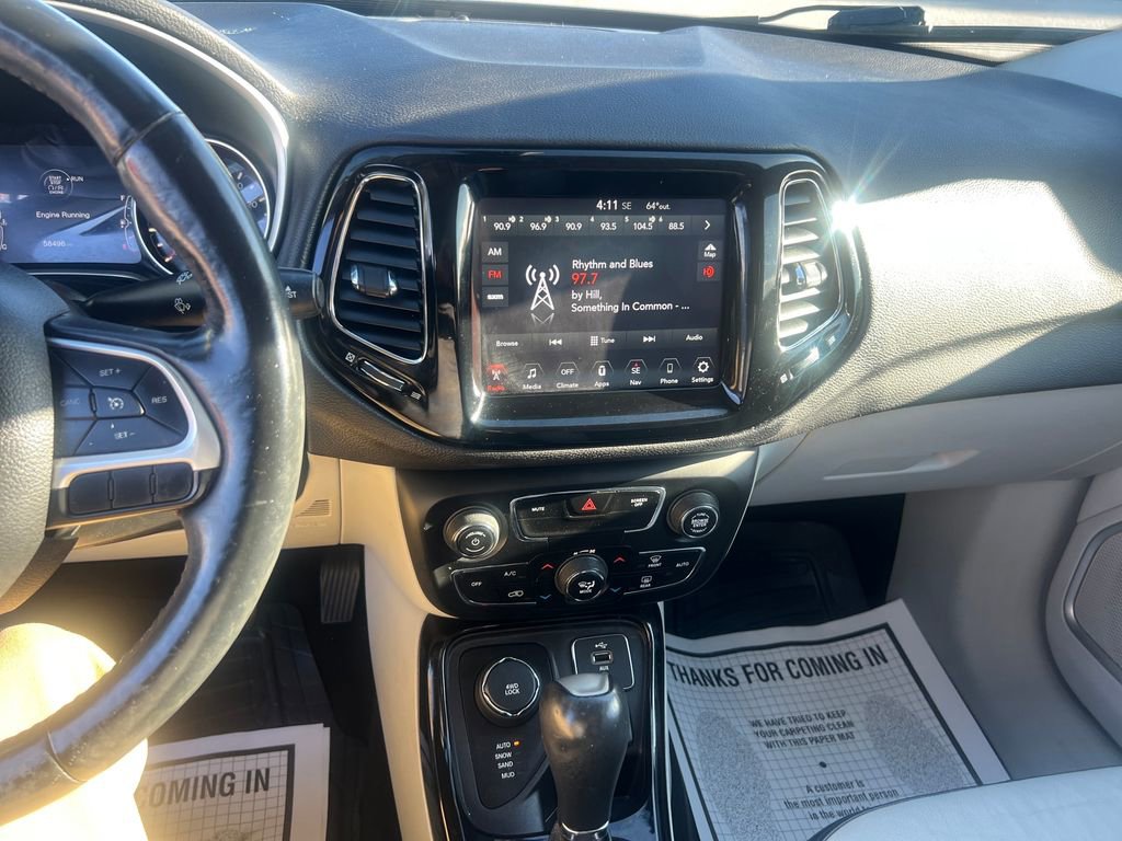 Used 2017 Jeep Compass Limited w/ Navigation Group image 19