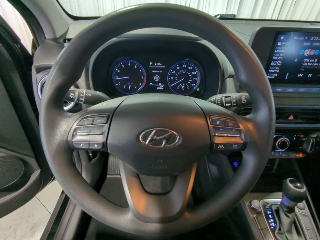 Used 2023 Hyundai Kona SEL AWD/4WD image 25
