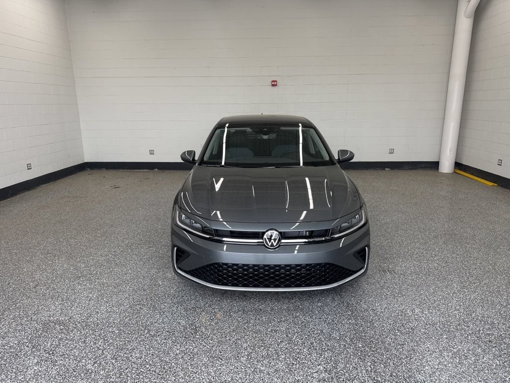 New 2026 Volkswagen Jetta SE FWD image 8