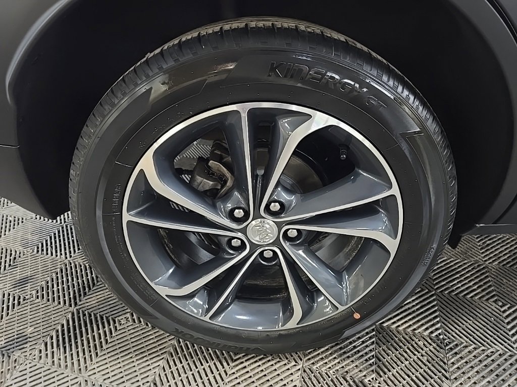 Used 2022 Buick Encore GX Select image 13