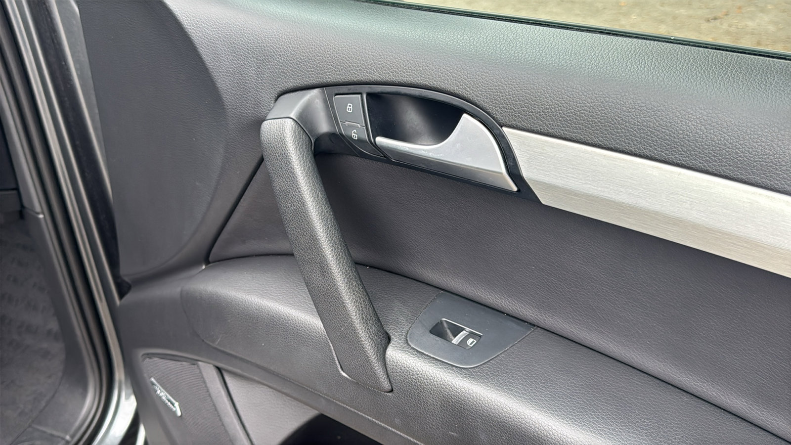 Used 2014 Audi Q7 3.0T S line Prestige image 32