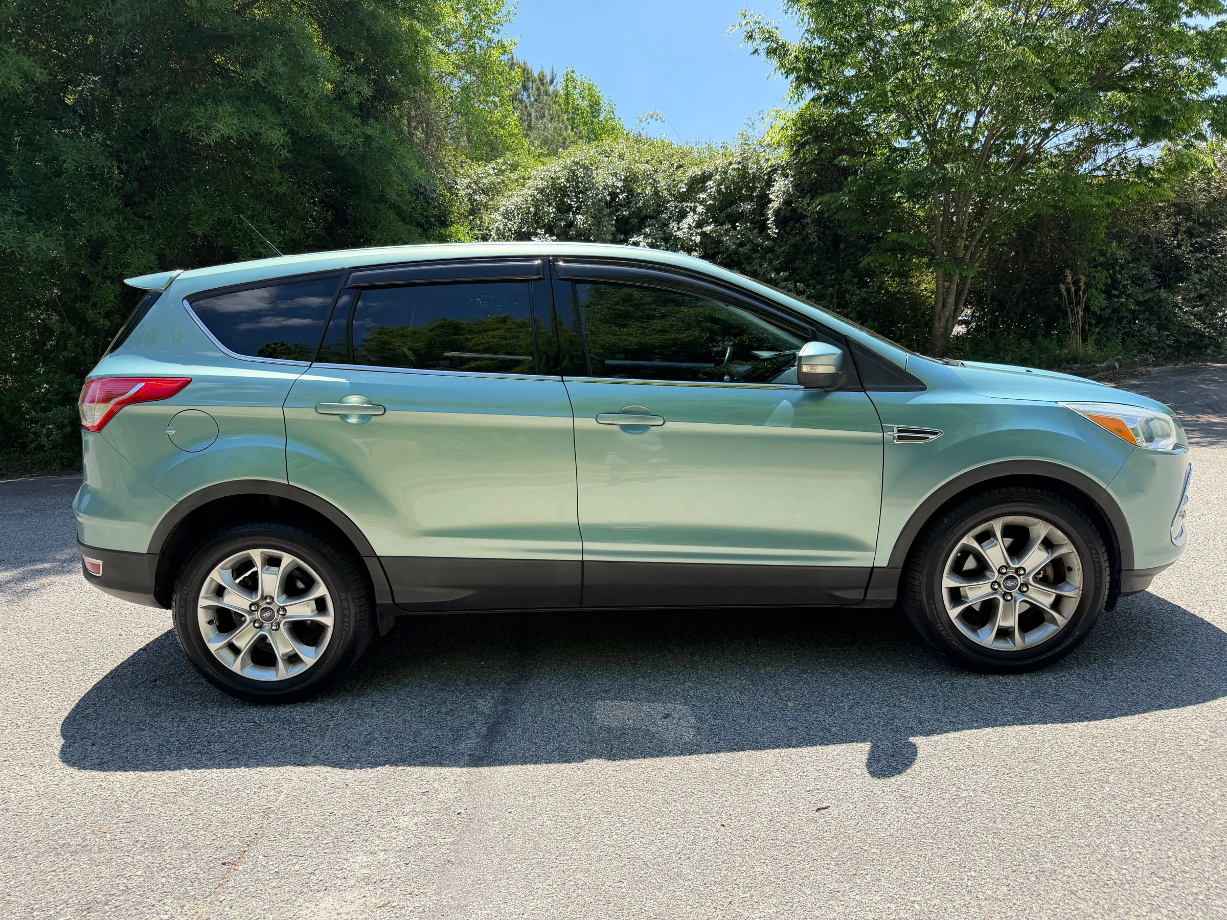 Used 2013 Ford Escape SEL FWD image 6