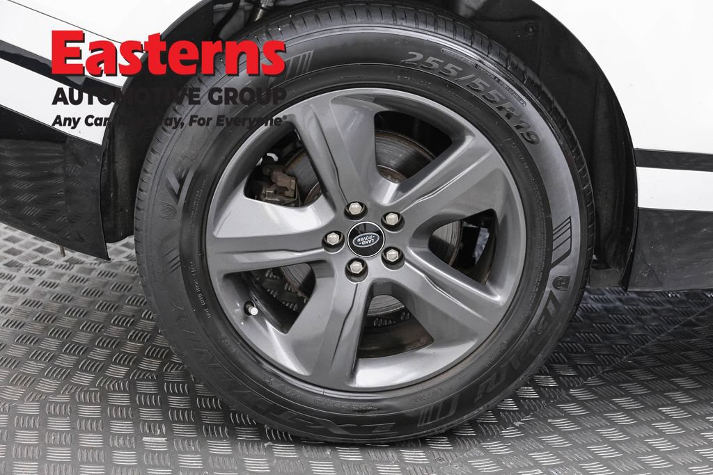 Used 2022 Land Rover Range Rover Velar R-Dynamic S AWD/4WD image 30