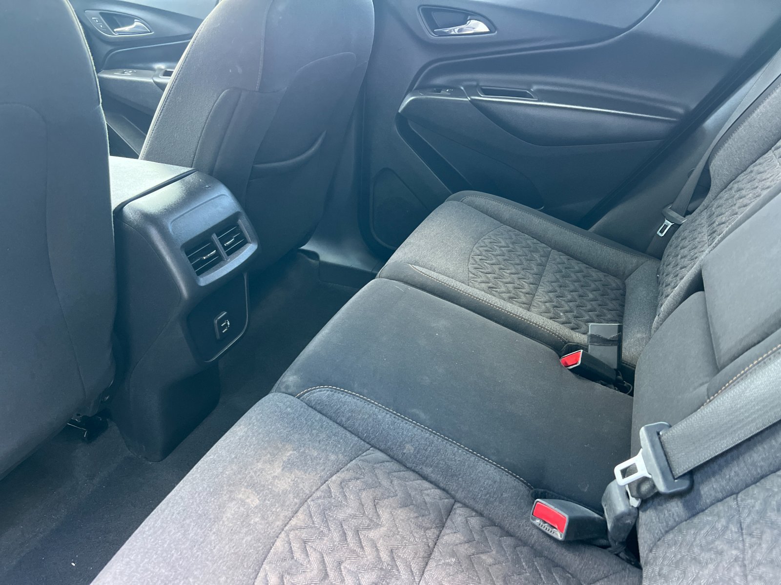 Used 2022 Chevrolet Equinox LT FWD image 12