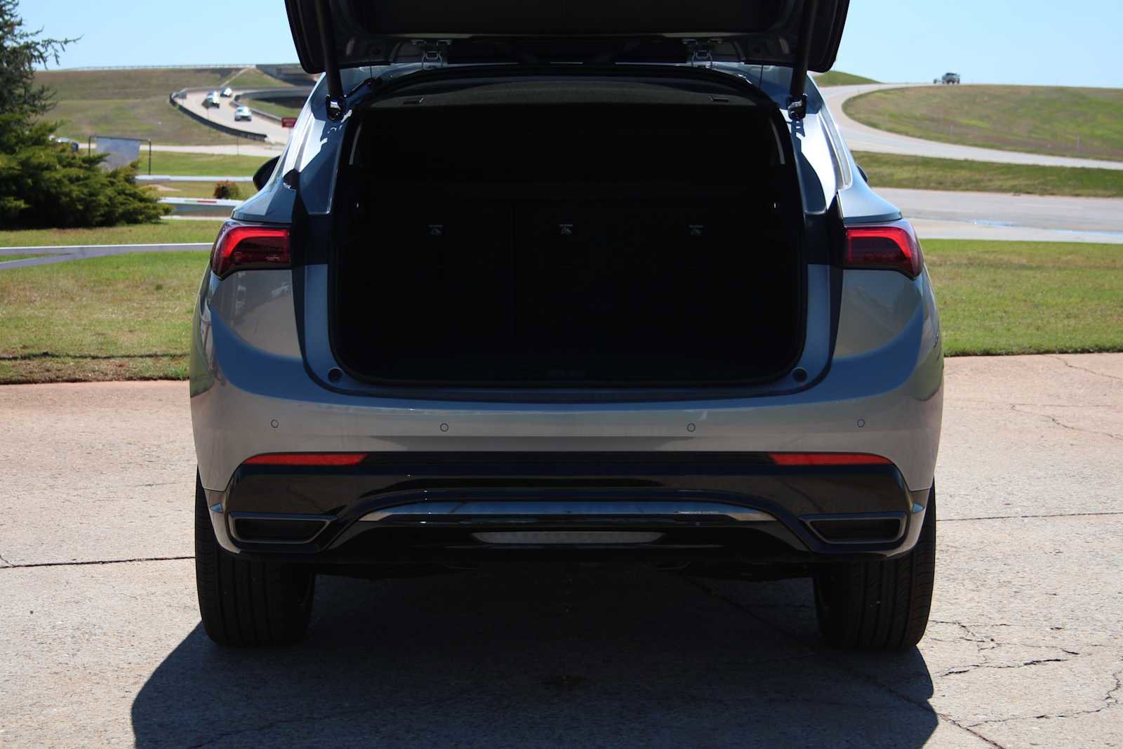 New 2026 Buick Envision Sport Touring AWD/4WD image 10