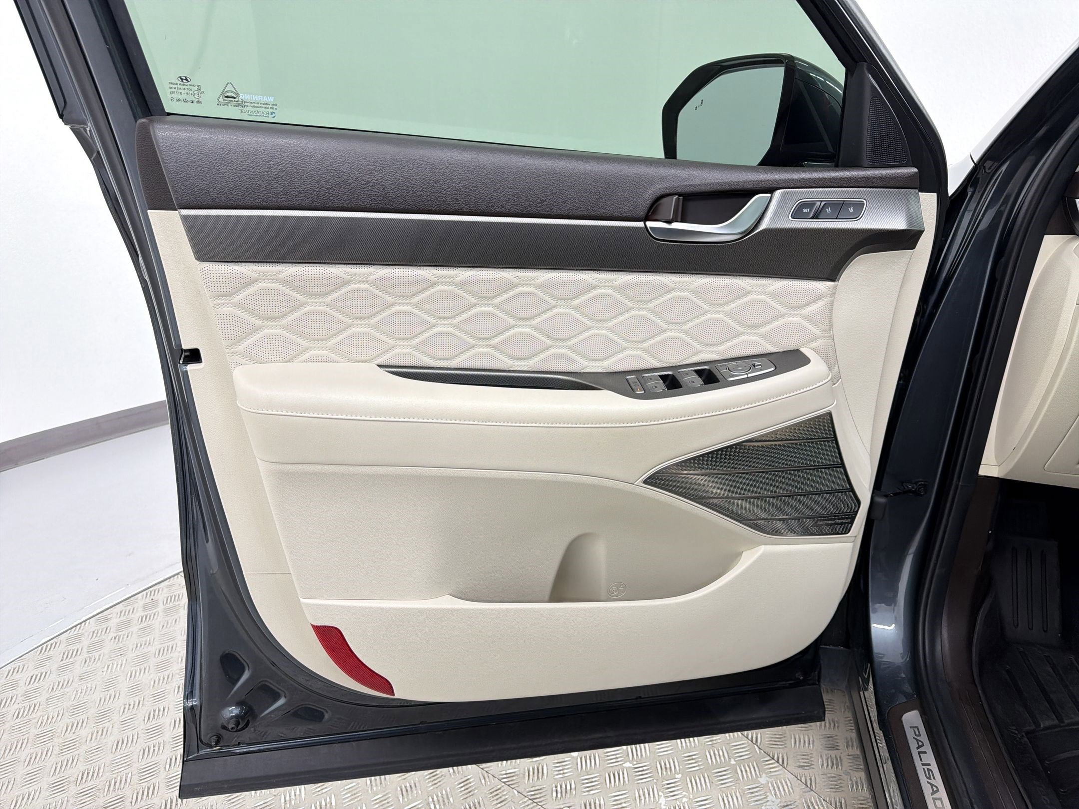 Used 2020 Hyundai Palisade Limited FWD image 22