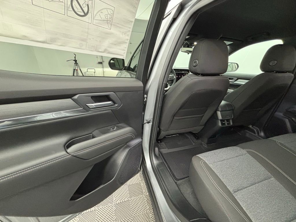 New 2026 GMC Terrain Elevation w/ Black Edition image 35