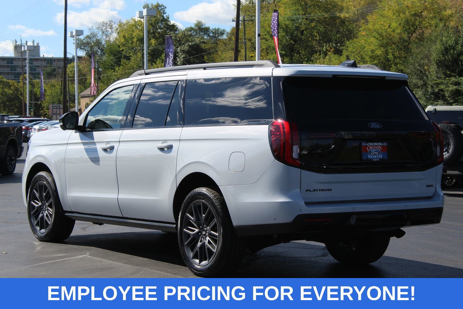New 2025 Ford Expedition Max Platinum w/ Stealth Performance Package AWD/4WD image 5