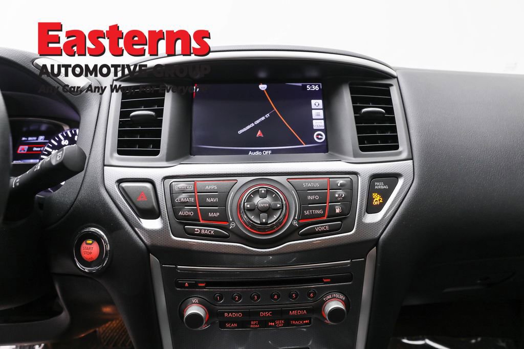 Used 2020 Nissan Pathfinder SL AWD/4WD image 12