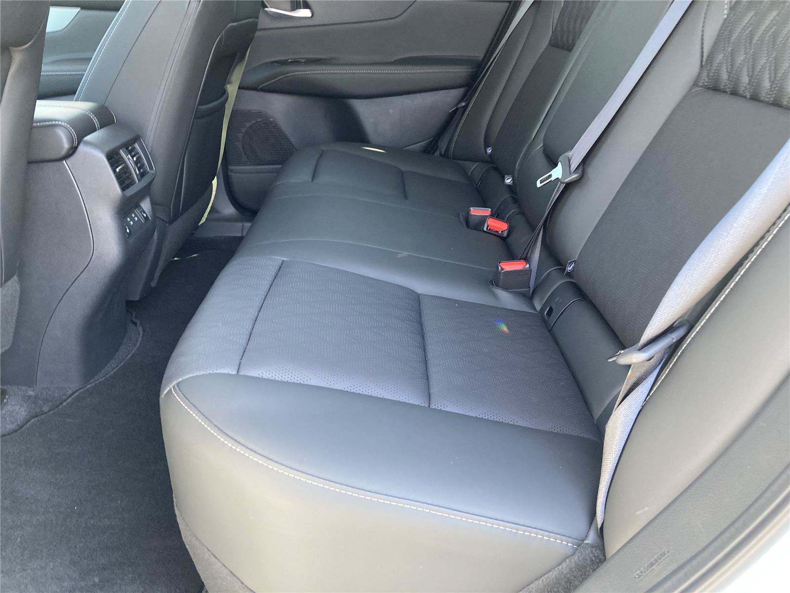 New 2026 Nissan Murano Platinum w/ Cargo Package AWD/4WD image 28