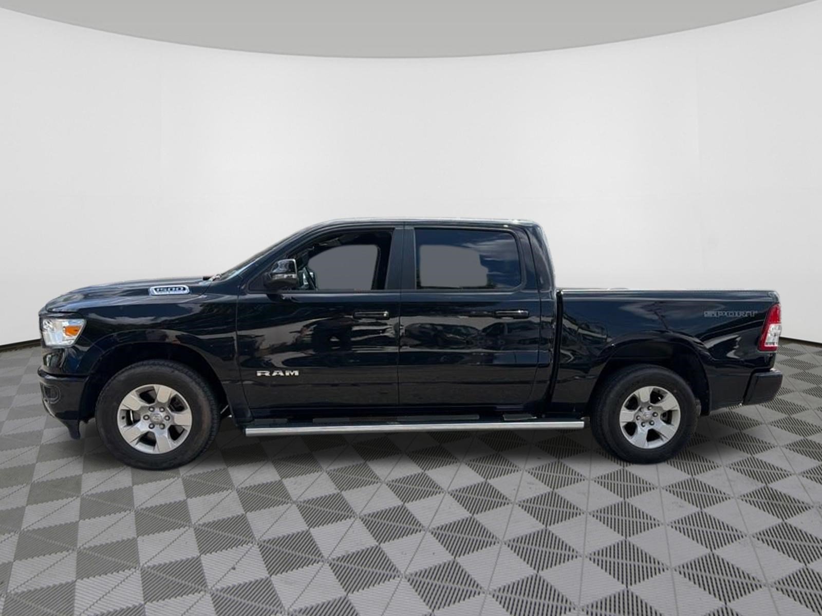 Used 2023 RAM 1500 Big Horn AWD/4WD image 4