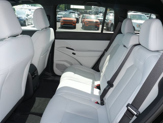 New 2026 Jeep Cherokee Laredo AWD/4WD image 23