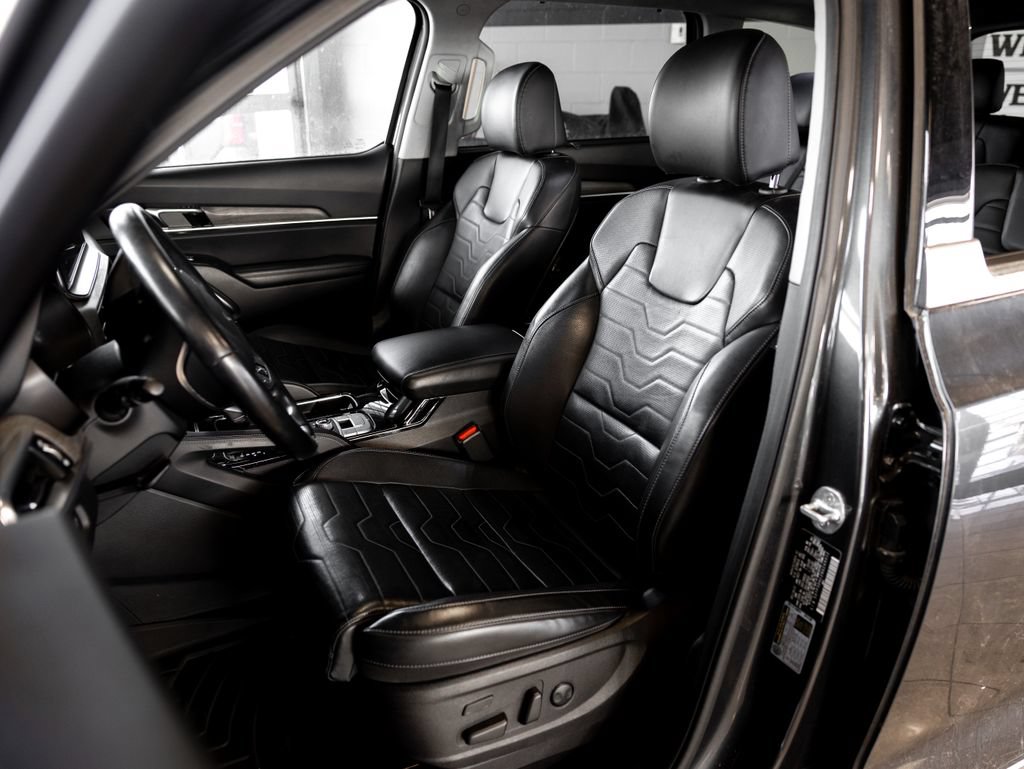 Used 2022 Kia Telluride SX w/ SX Prestige Package image 10