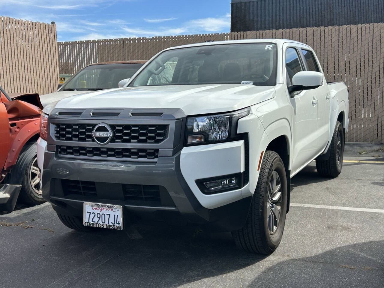Certified 2025 Nissan Frontier SV w/ SV Convenience Package image 2