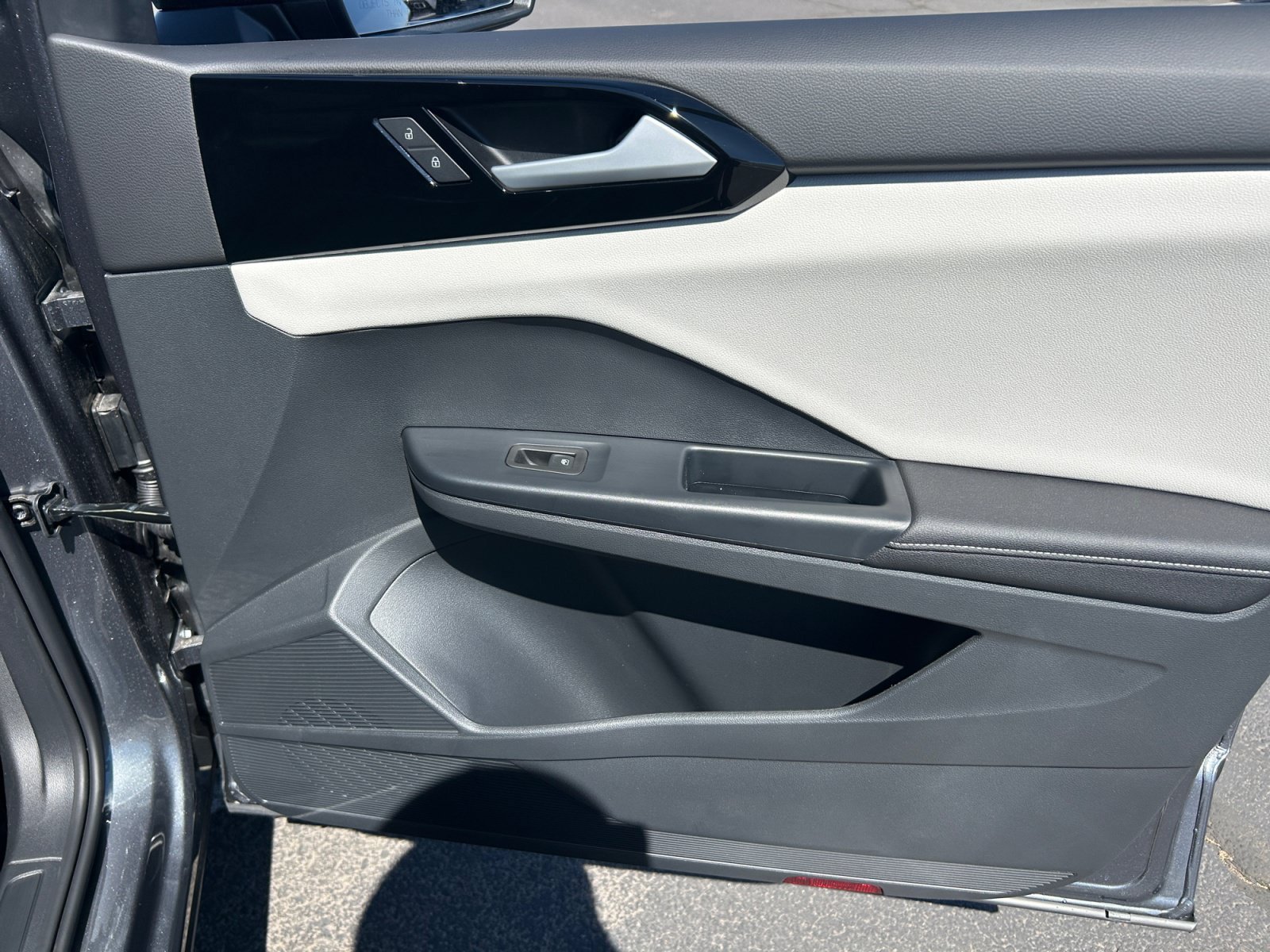 New 2026 Volkswagen Taos S FWD image 16
