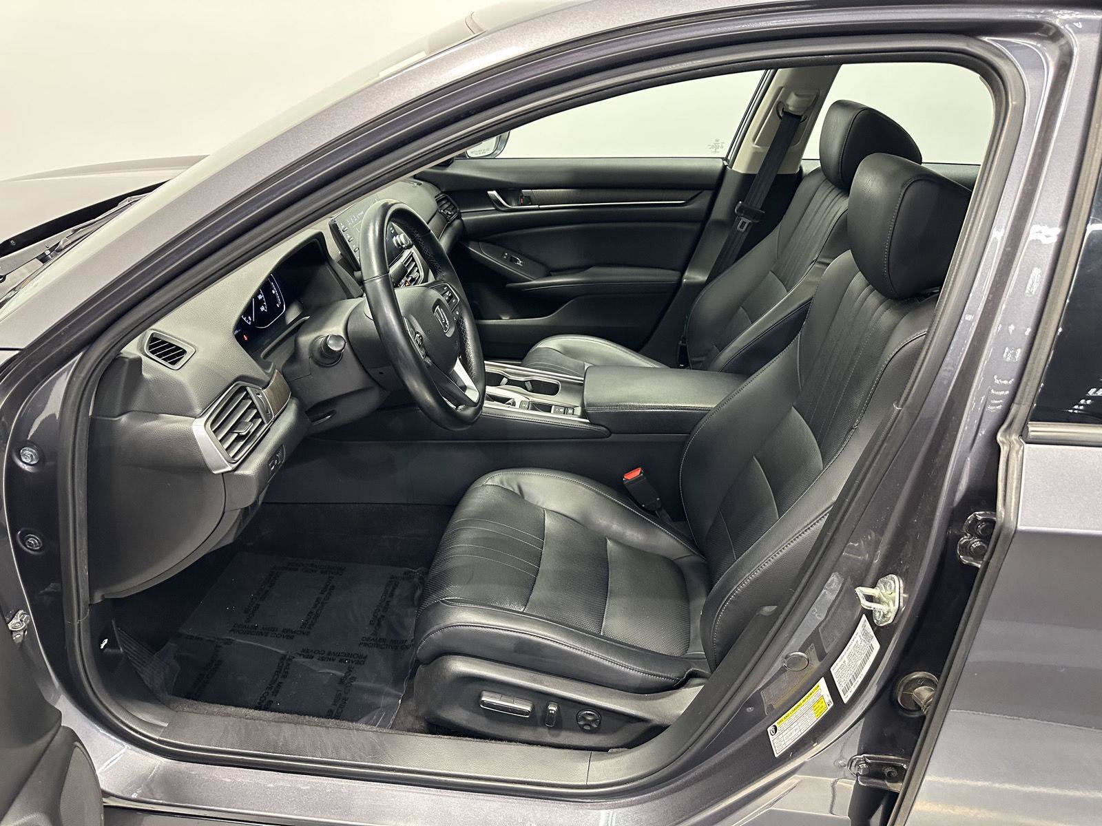 Used 2018 Honda Accord EX-L image 11
