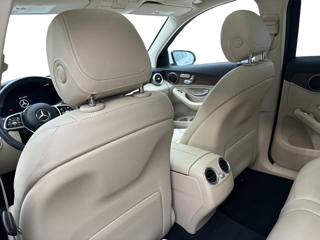 Used 2021 Mercedes-Benz GLC 300 4MATIC image 34