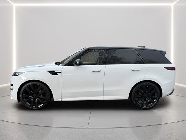 New 2026 Land Rover Range Rover Sport Dynamic SE AWD/4WD image 2