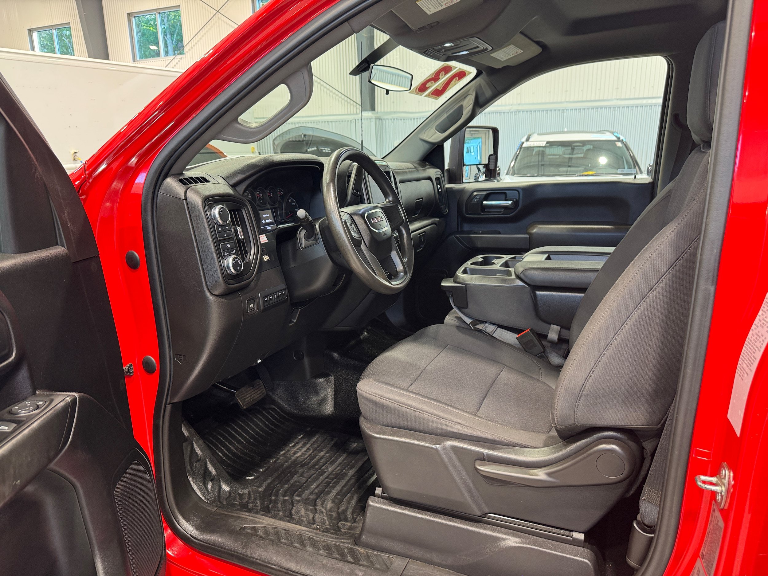 Used 2023 GMC Sierra 3500 Pro w/ Convenience Package AWD/4WD image 16