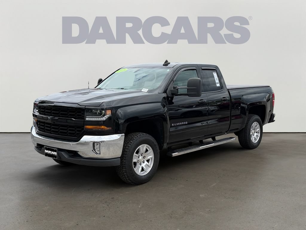 Used 2018 Chevrolet Silverado 1500 LT w/ LT Convenience Package AWD/4WD image 3