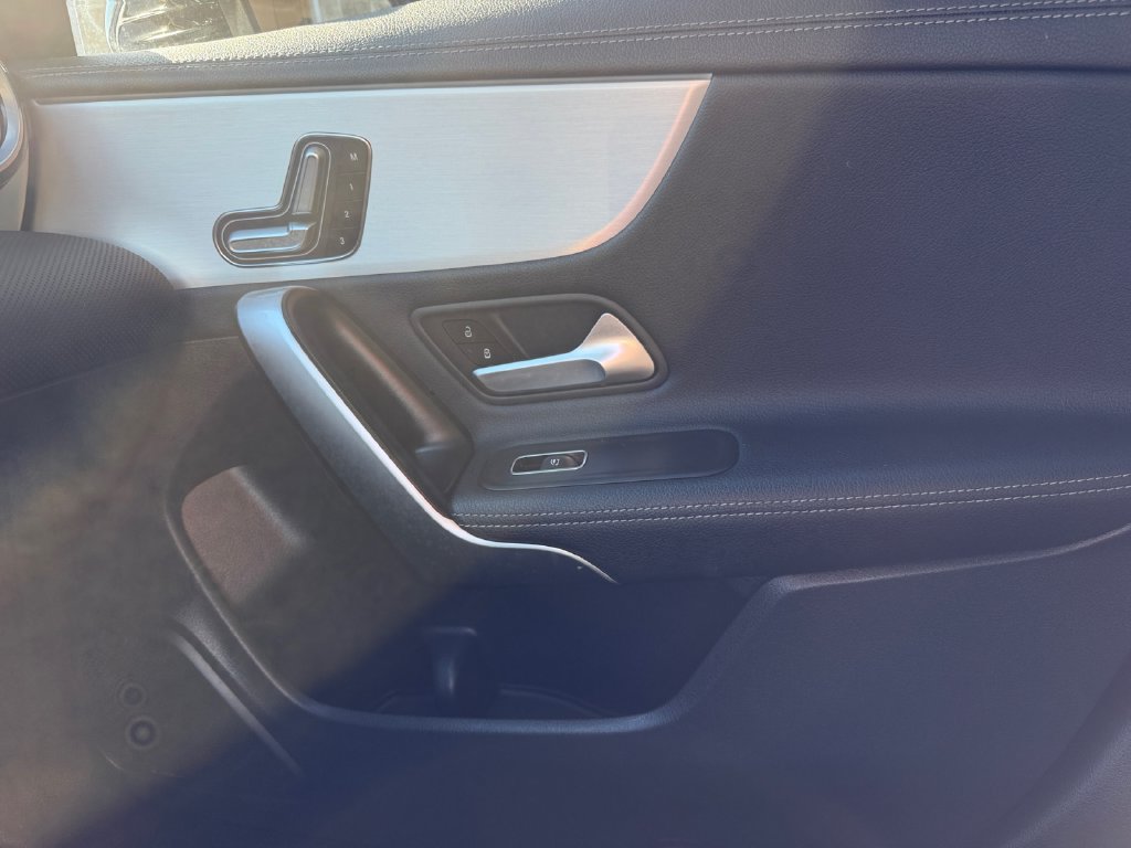 Certified 2025 Mercedes-Benz CLA 250 4MATIC image 24