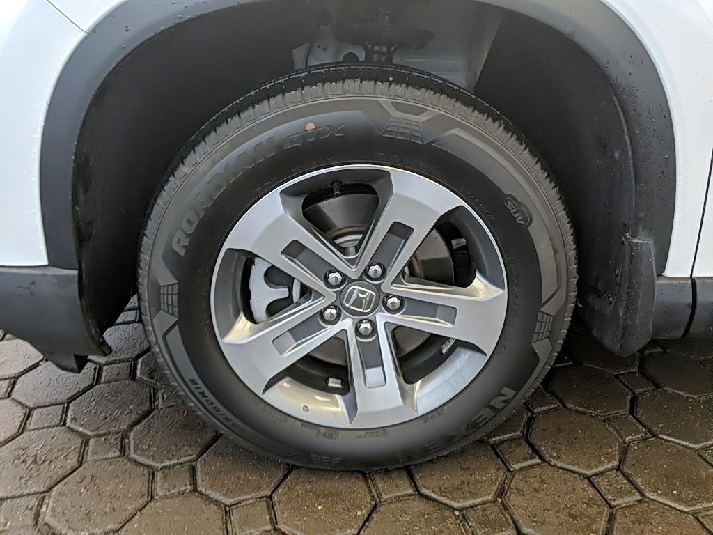 Used 2024 Honda Pilot EX-L image 9