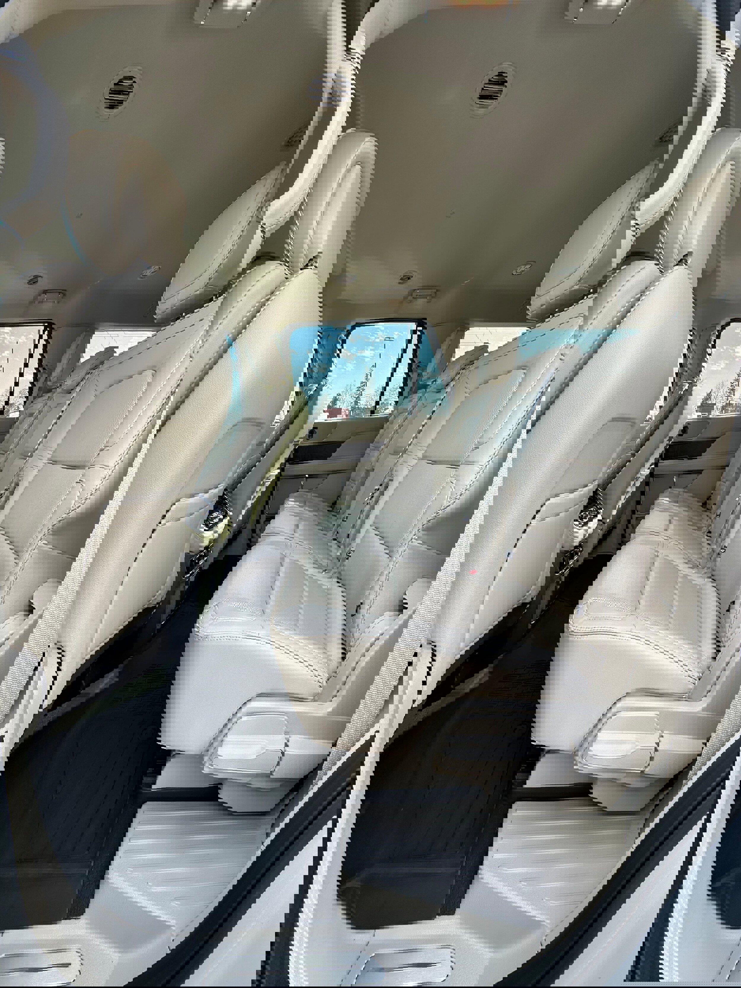 Used 2019 Lincoln Navigator Premiere image 25