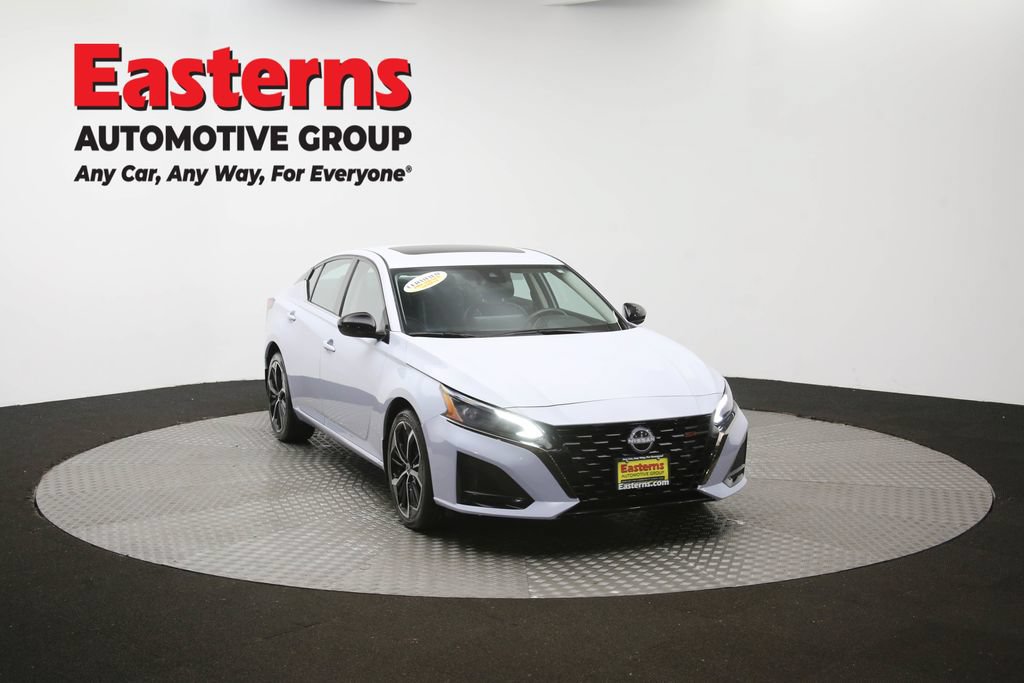 Used 2023 Nissan Altima 2.5 SR w/ SR Premium Package AWD/4WD image 51
