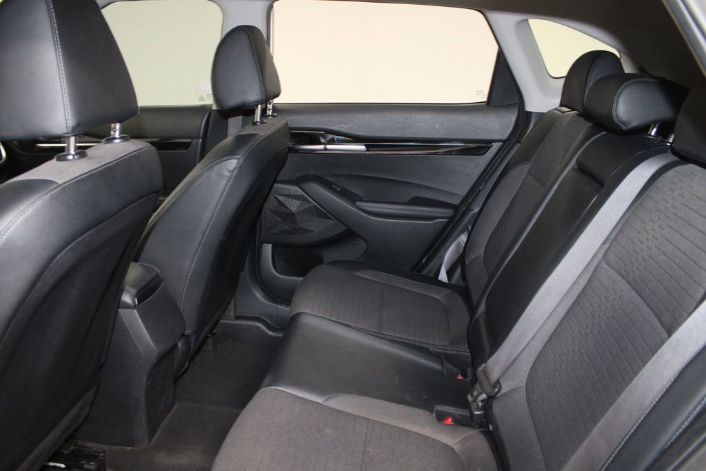 Used 2021 Kia Seltos S FWD image 21