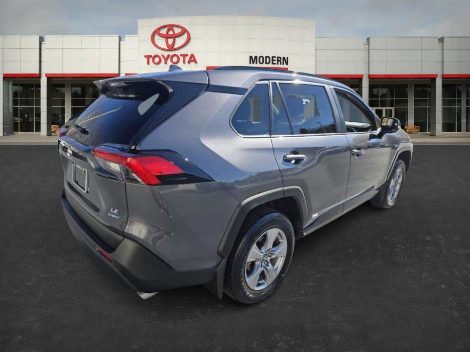 Used 2025 Toyota RAV4 LE image 5