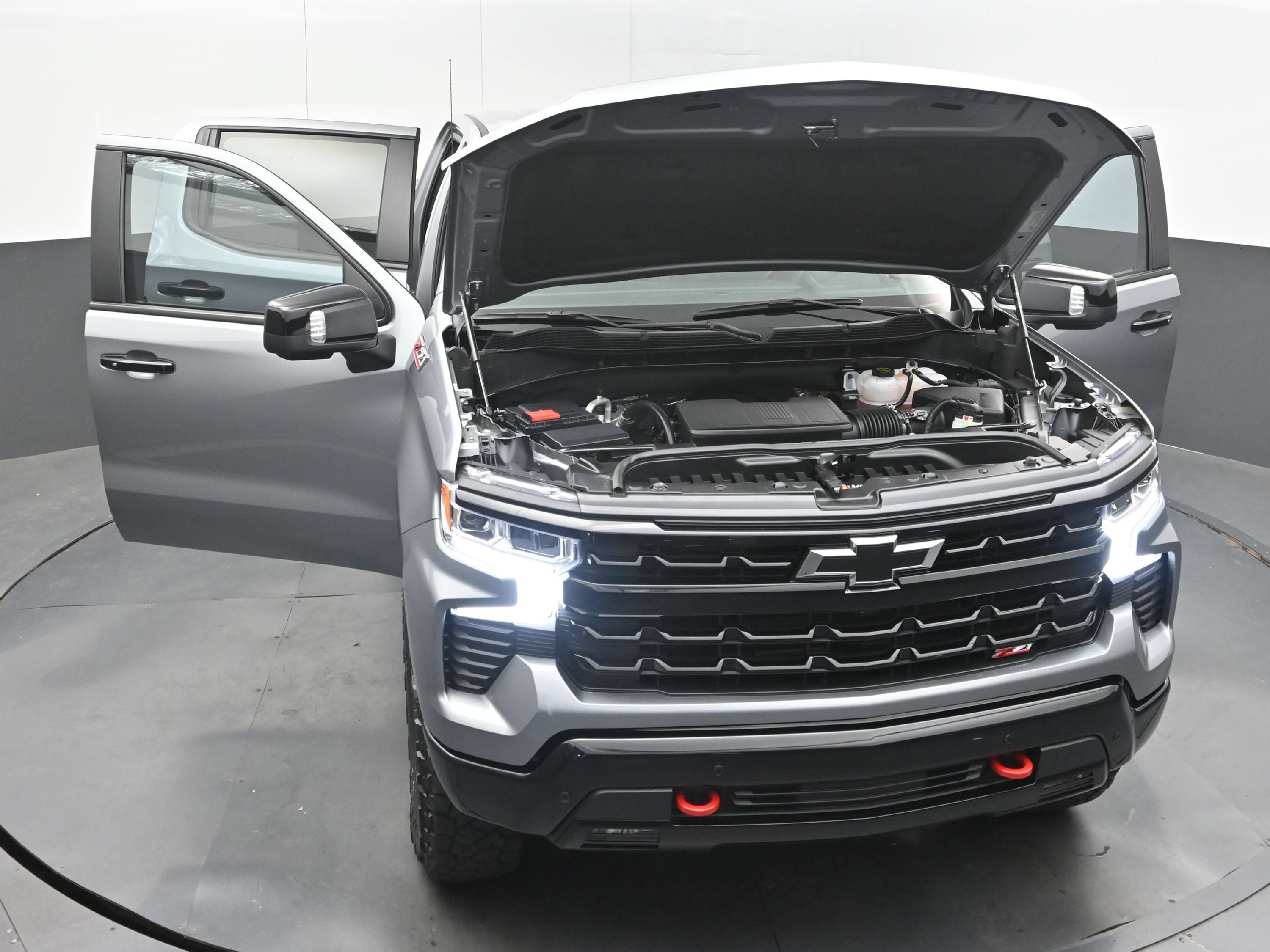 Used 2026 Chevrolet Silverado 1500 LT Trail Boss w/ LT Trail Boss Premium Package AWD/4WD image 39