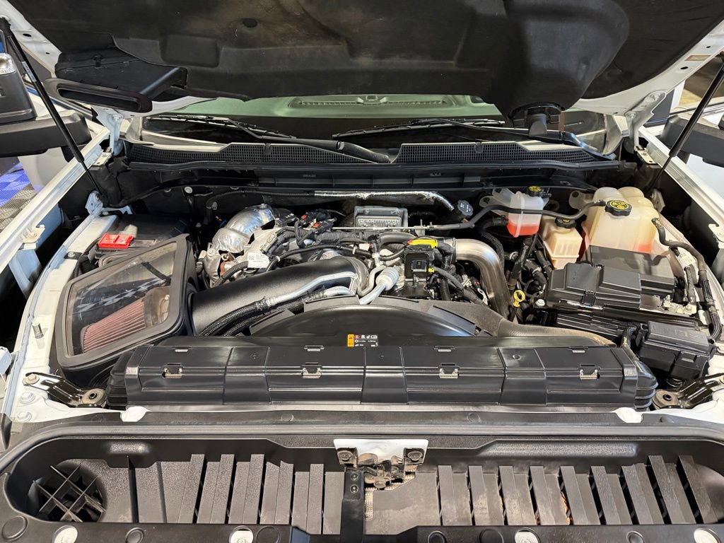 Used 2021 Chevrolet Silverado 2500 LTZ w/ LTZ Premium Package image 11