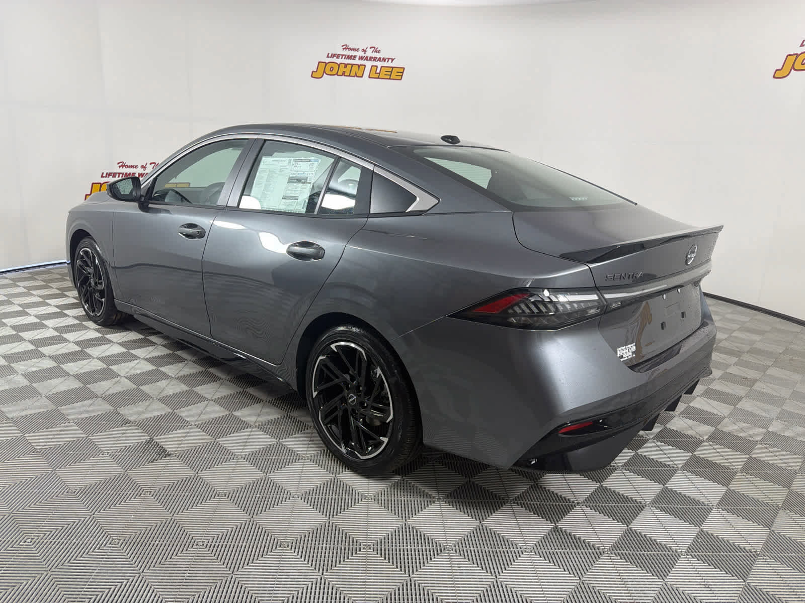 New 2026 Nissan Sentra SR w/ Floor Mat Package image 3