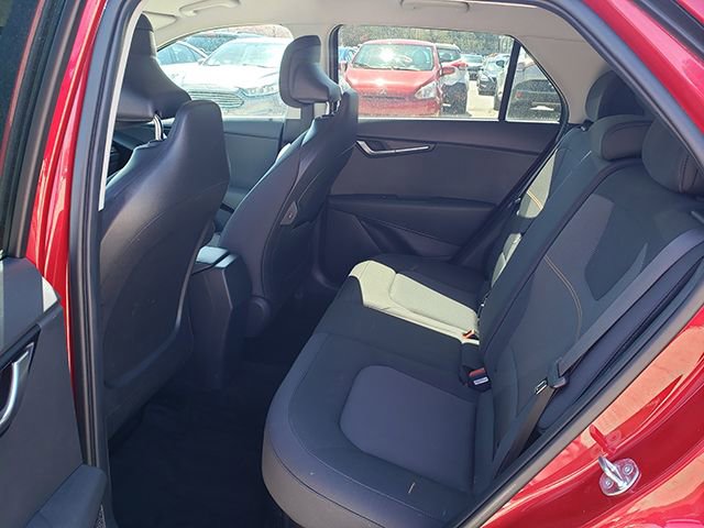 Certified 2024 Kia Niro LX image 12