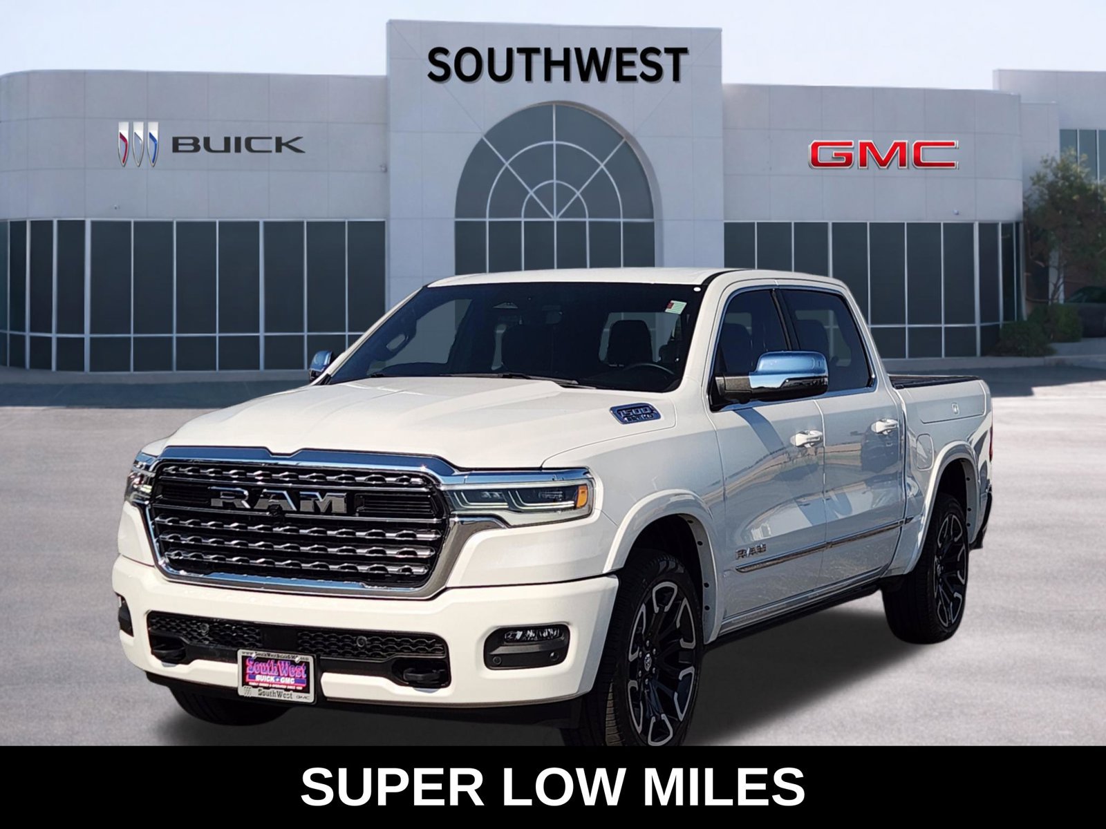 Used 2025 RAM 1500 Limited w/ Body Color Bumper Group AWD/4WD image 2