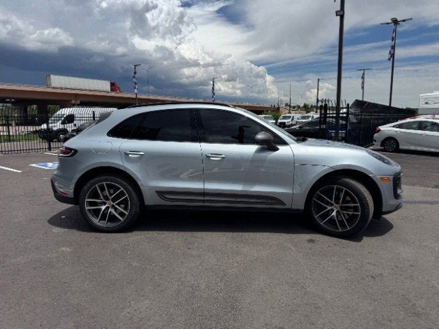 Used 2024 Porsche Macan Turbo image 4