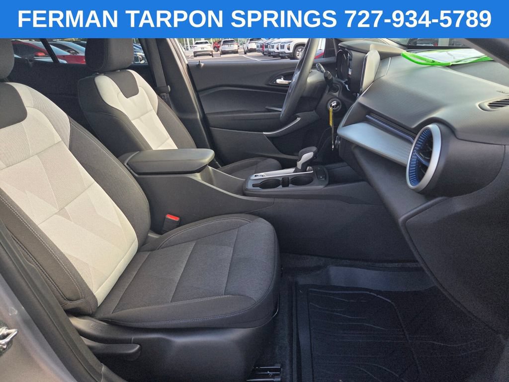 Certified 2025 Chevrolet Trax LS w/ Driver Confidence Package FWD image 22