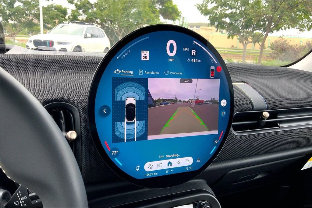 Certified 2025 MINI Cooper S image 23