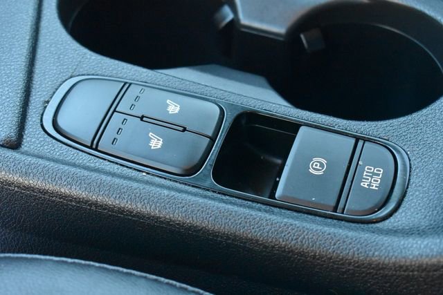 Certified 2022 Kia Niro EX image 23